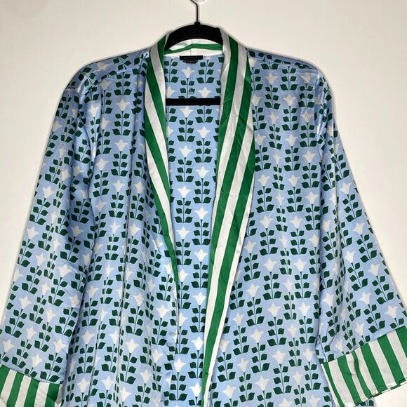 Ann Taylor 2024 Floral Tile Kimono Satin Cardigan Women's Size Large - Picture 4 of 9